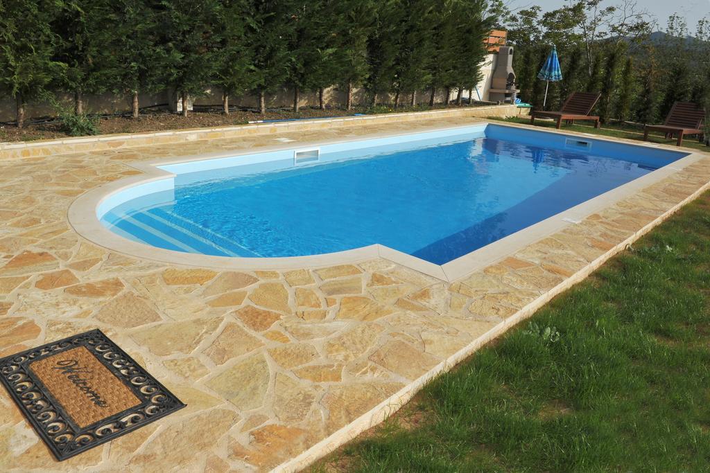 Villa Poulades 고우비아 객실 사진